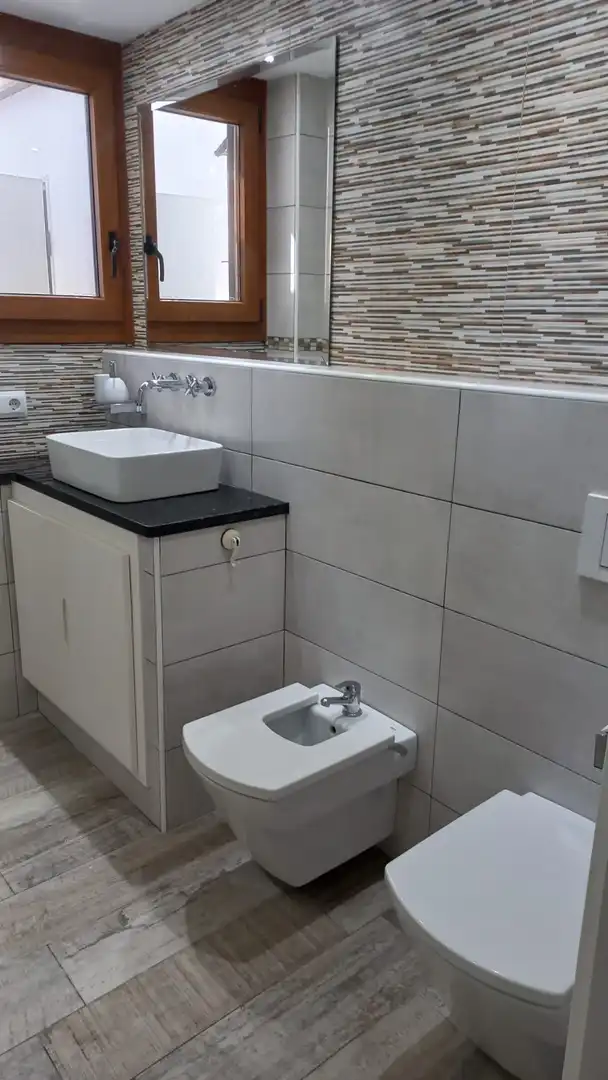 Badezimmer von Wohnung zur Miete in  Palma de Mallorca mit Klimaanlage, Privatgarten und Terrasse