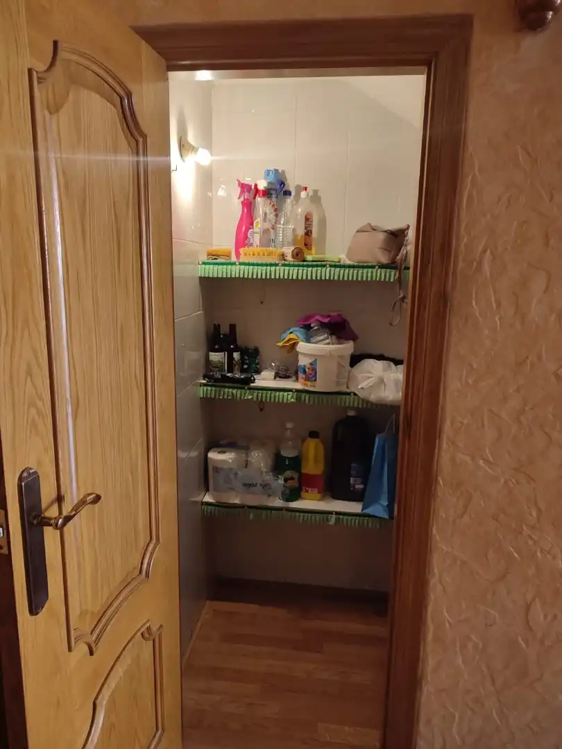 Room in Calle Pp Zb Ñr 2, 37, La Ñora Bathroom of Flat for share in Murcia with Air Conditioner, Heating and Parquet flooring
