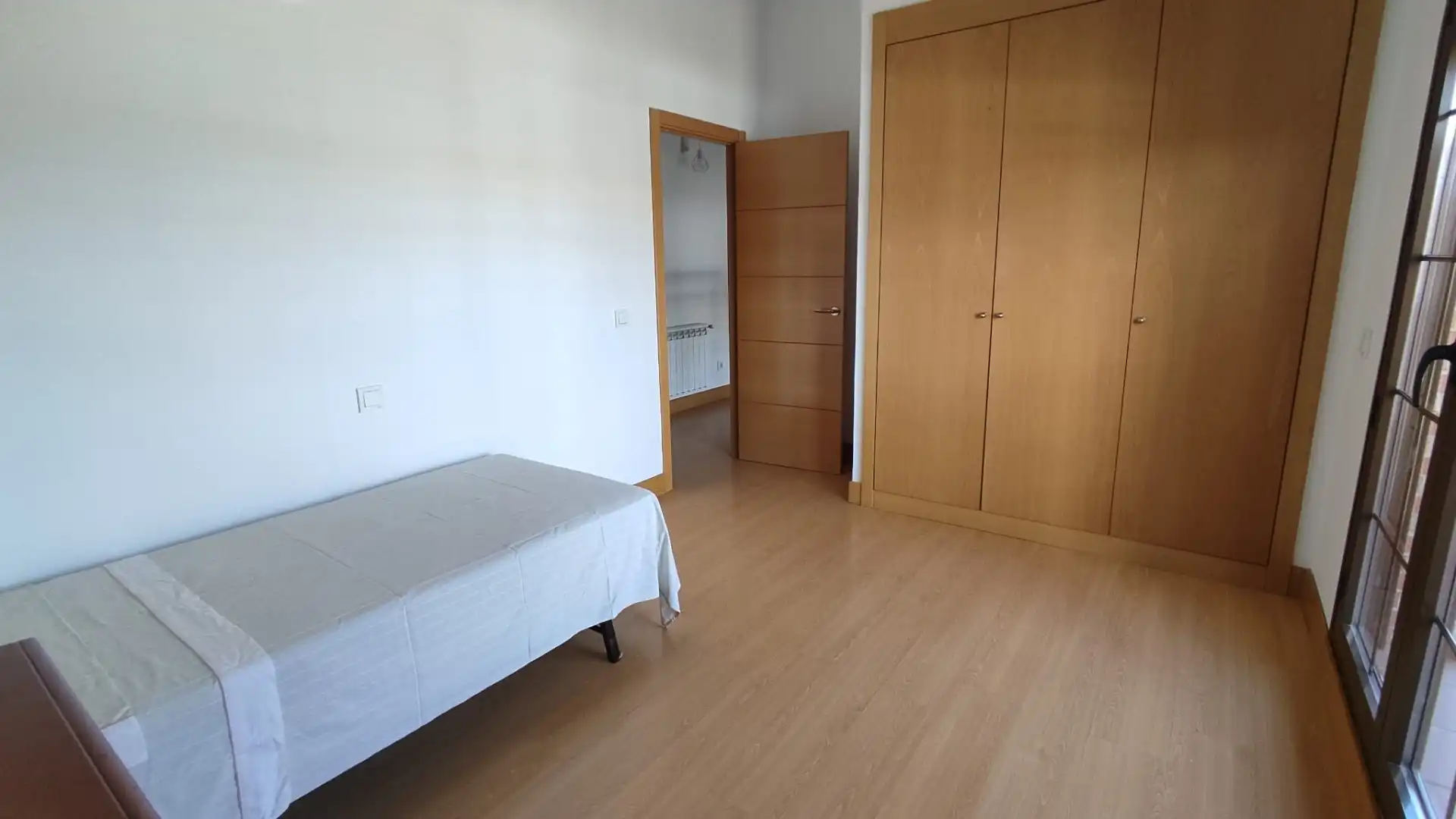 Habitación de Casa o chalet de alquiler en Guadalajara Capital con Terraza y Balcón