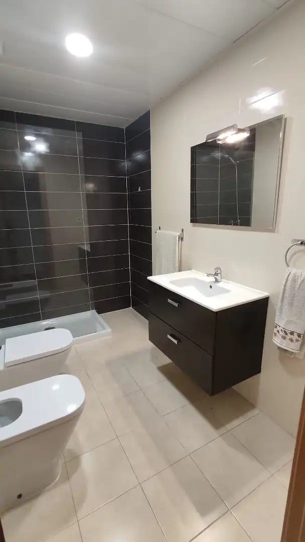 Baño de Casa o chalet de alquiler en Guadalajara Capital con Terraza y Balcón