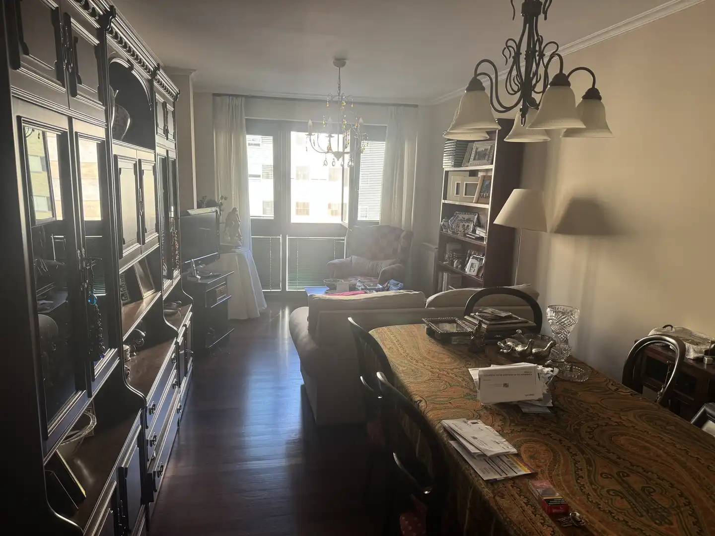 Sala d'estar de Pis en venda en Pontevedra Capital  amb Calefacció, Parquet i Traster