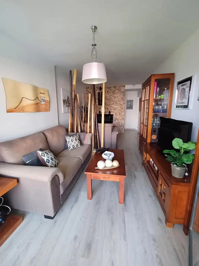 Piso en venta en Calle Calle Santa Josefina, 10, Jerez de la Frontera Sala de estar de Piso en venta en Jerez de la Frontera con Aire acondicionado, Terraza y Piscina