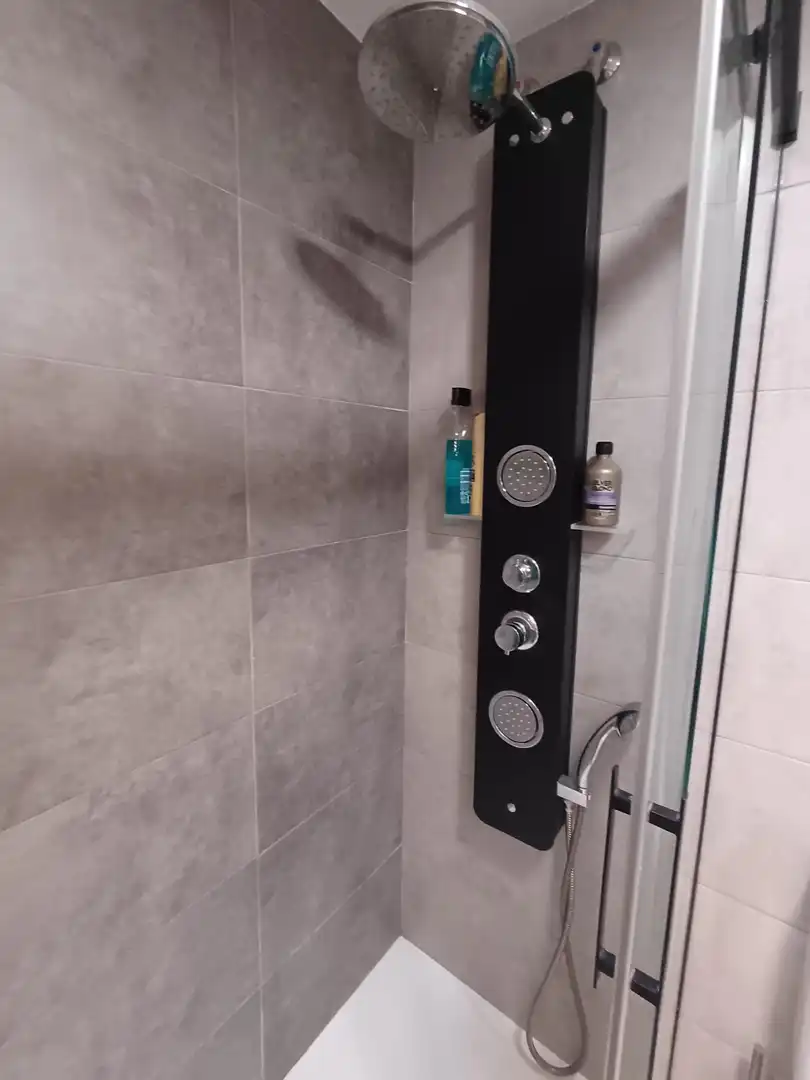Piso en venta en Calle Calle Santa Josefina, 10, Jerez de la Frontera Baño de Piso en venta en Jerez de la Frontera con Aire acondicionado, Terraza y Piscina