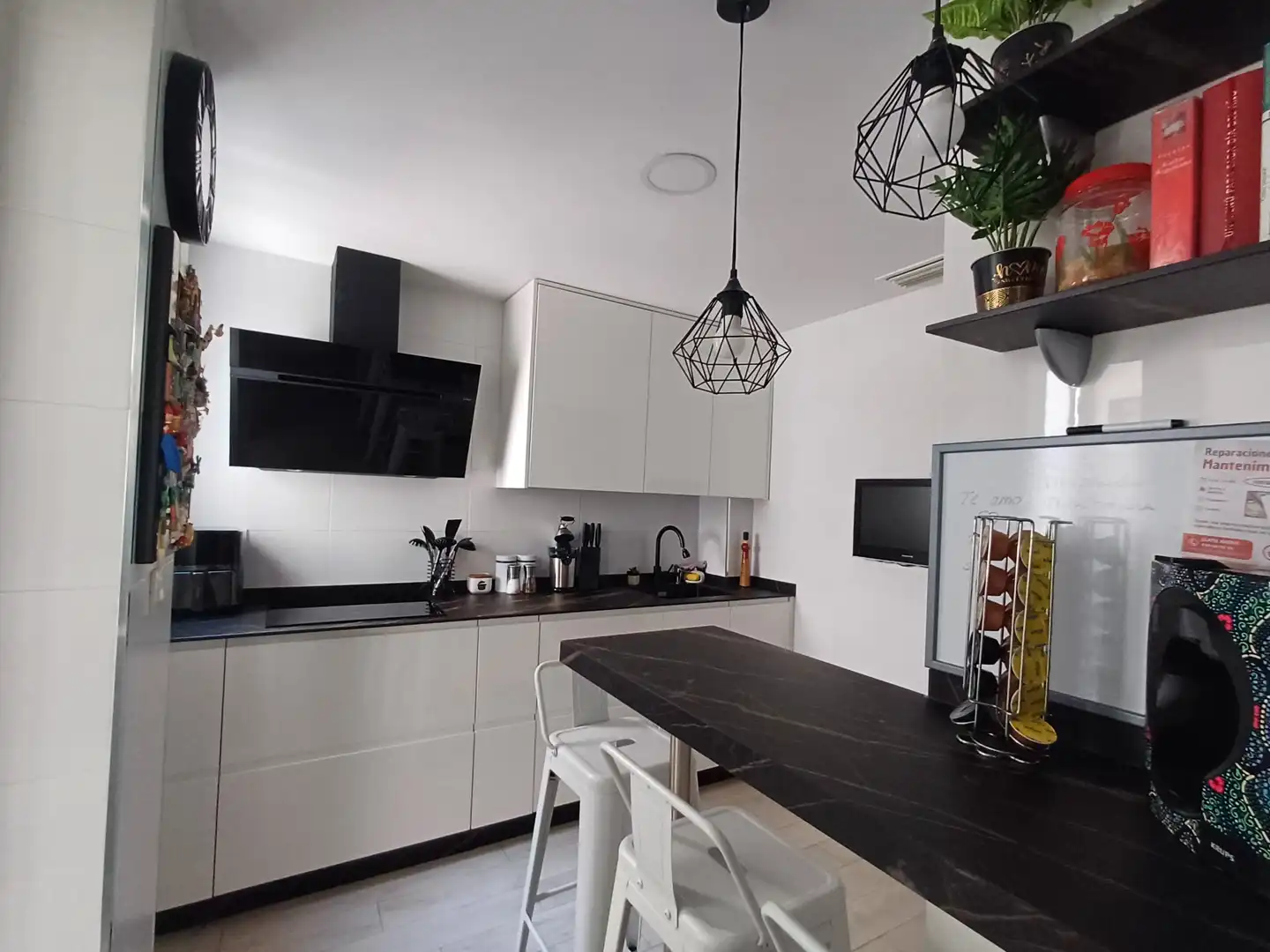 Piso en venta en Calle Calle Santa Josefina, 10, Jerez de la Frontera Cocina de Piso en venta en Jerez de la Frontera con Aire acondicionado, Terraza y Piscina