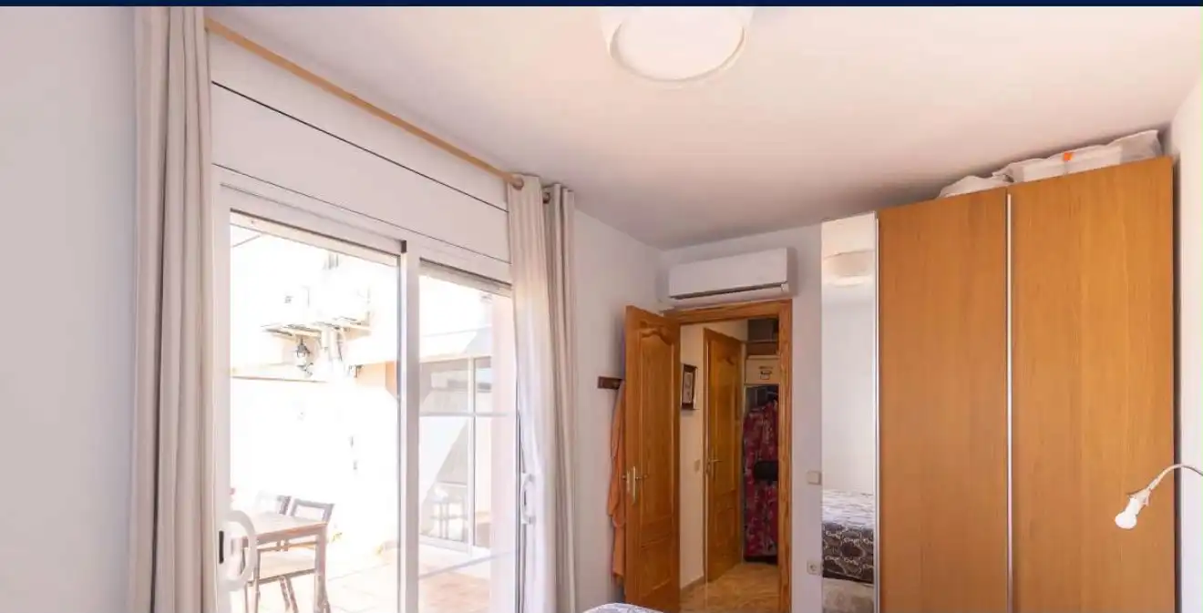 Wohnung zum Verkauf in Carrer Sant Miquel, 115, Deltebre Schlafzimmer von Wohnung zum Verkauf in Deltebre mit Klimaanlage, Terrasse und Balkon