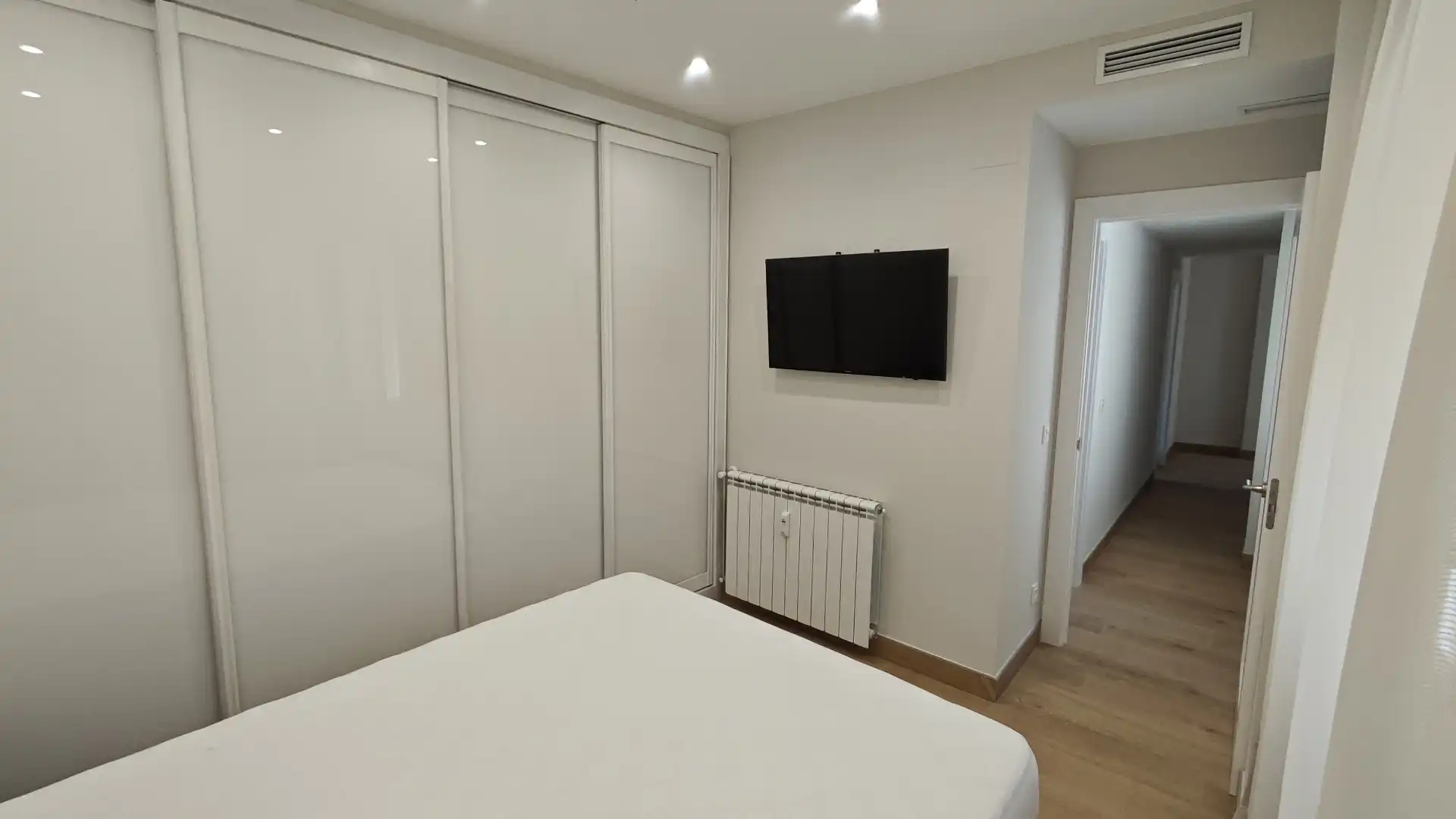 Flat for rent in Calle del Coso, 88, Paseo Independencia Bedroom of Flat for rent in Zaragoza Capital with Air Conditioner
