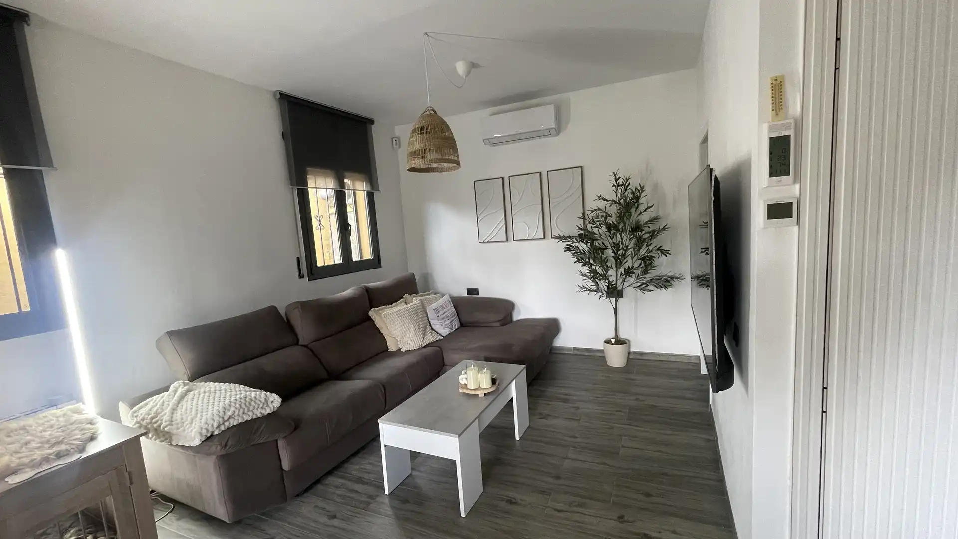 Casa o xalet en venda a Avinguda del Vallès, 18, Santa Maria de Palautordera Sala d'estar de Casa o xalet en venda en Santa Maria de Palautordera amb Aire condicionat, Terrassa i Balcó