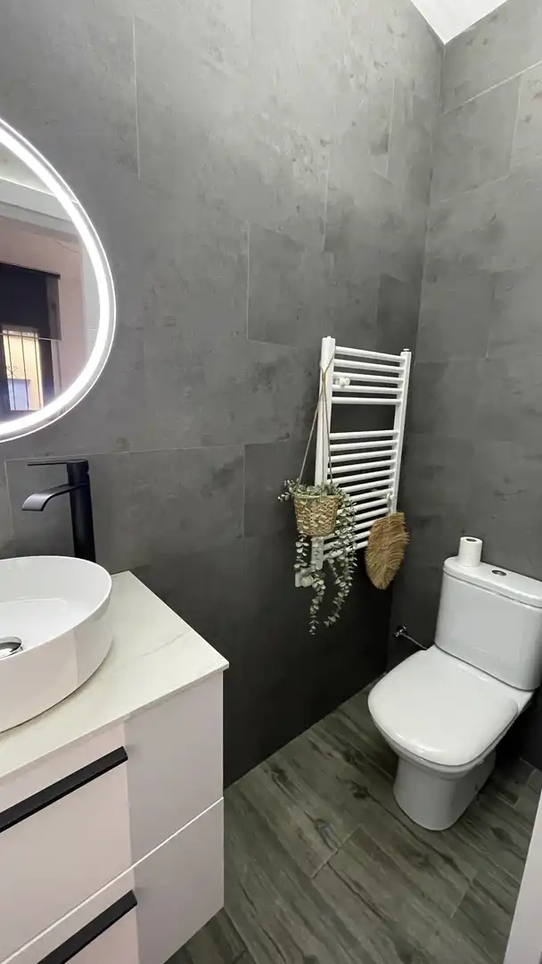 Casa o xalet en venda a Avinguda del Vallès, 18, Santa Maria de Palautordera Bany de Casa o xalet en venda en Santa Maria de Palautordera amb Aire condicionat, Terrassa i Balcó