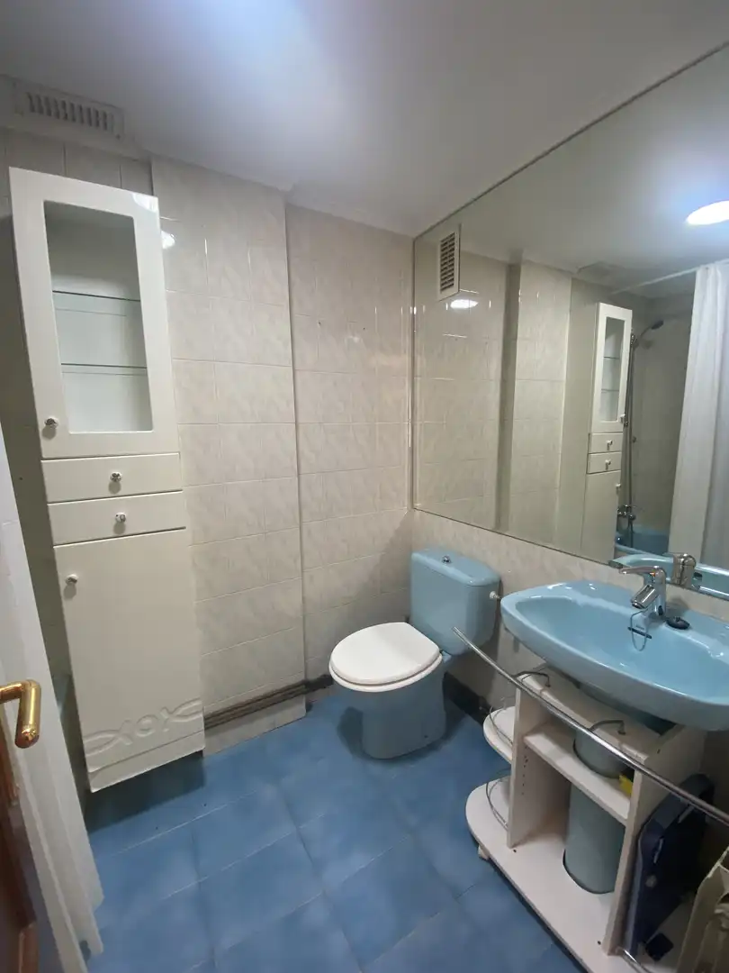 Piso de alquiler en Calle Juan García Gato, 1, Haro Baño de Piso de alquiler en Haro con Calefacción, Parquet y Amueblado