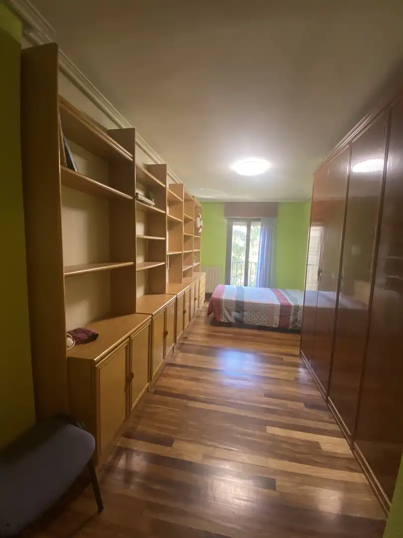 Piso de alquiler en Calle Juan García Gato, 1, Haro Habitación de Piso de alquiler en Haro con Calefacción, Parquet y Amueblado