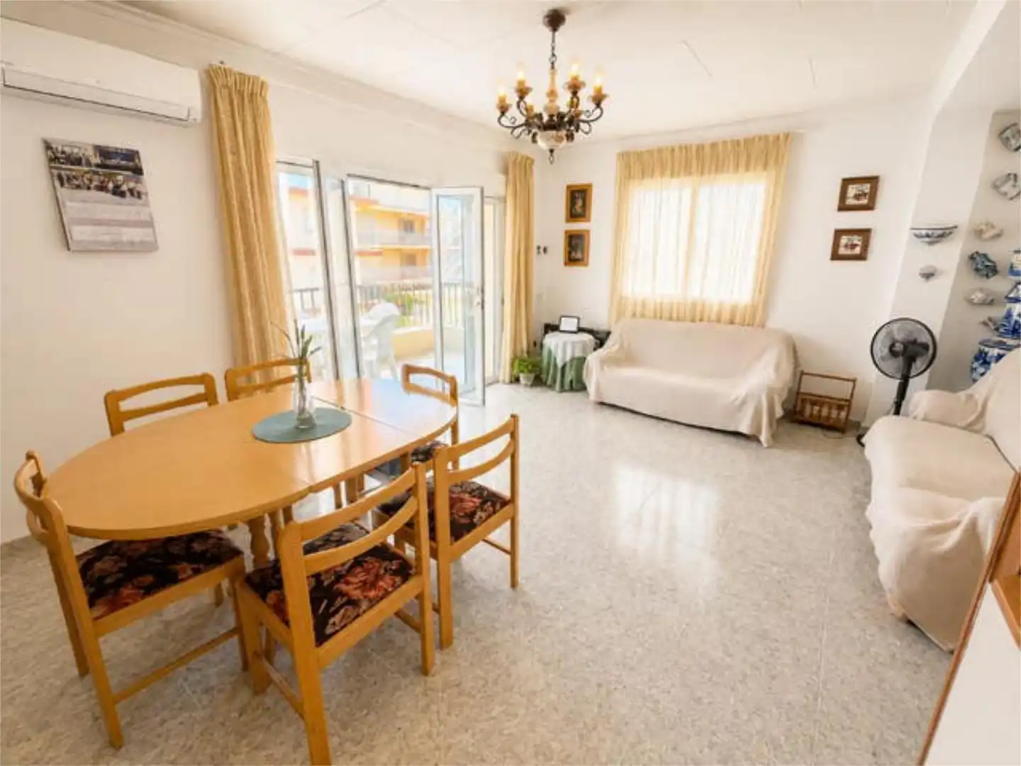 Living room of Apartments for rent in Miramar  with Heating, Private garden and Terrace