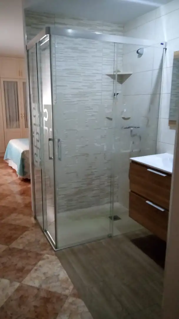 Badezimmer von Wohnung zum Verkauf in Torredelcampo mit Balkon