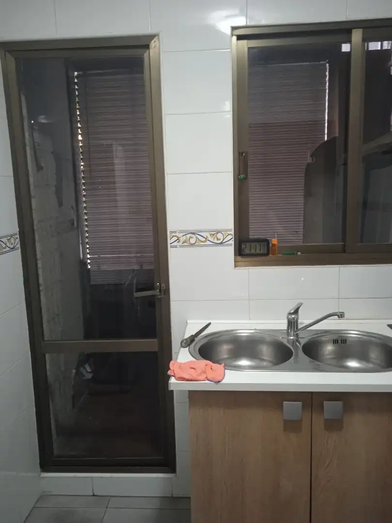 Badezimmer von Wohnung zum Verkauf in Vitoria - Gasteiz mit Terrasse und Balkon