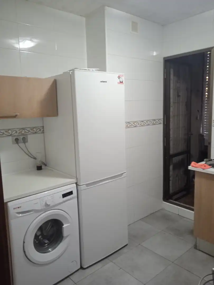 Küche von Wohnung zum Verkauf in Vitoria - Gasteiz mit Terrasse und Balkon