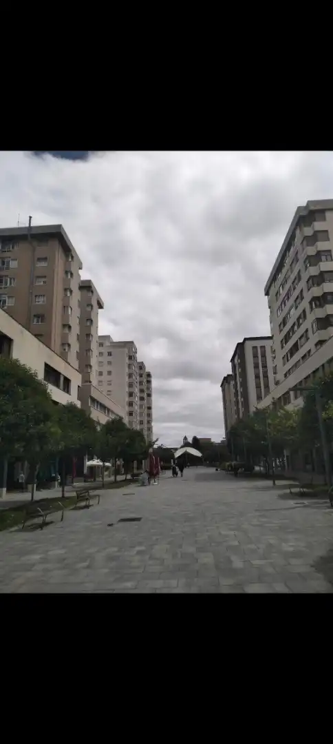 Vista exterior de Piso en venta en Barañáin / Barañain