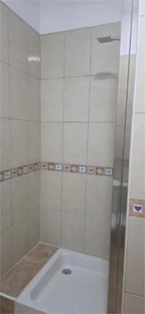 Apartamento de alquiler en Los Baldíos - Geneto - Guajara Baño de Apartamento de alquiler en San Cristóbal de la Laguna