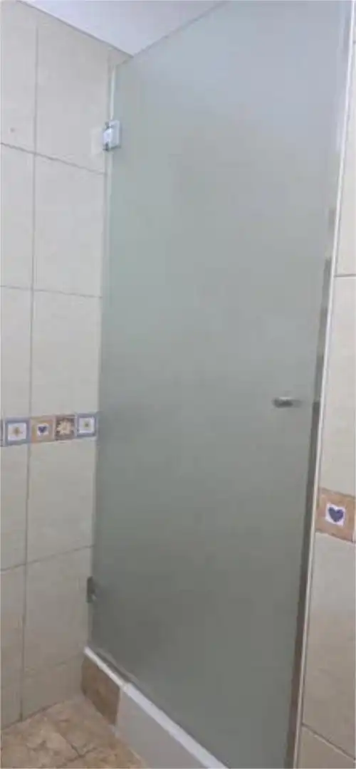 Apartamento de alquiler en Los Baldíos - Geneto - Guajara Baño de Apartamento de alquiler en San Cristóbal de la Laguna