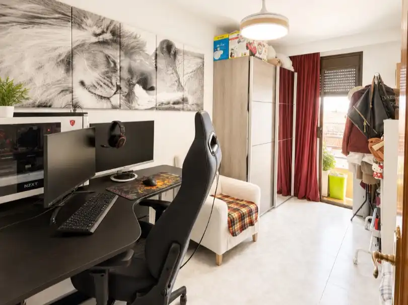 Piso en venta en Carrer de Sureda, 7, La Soledat Nord Sala de estar de Piso en venta en Palma de Mallorca con Aire acondicionado