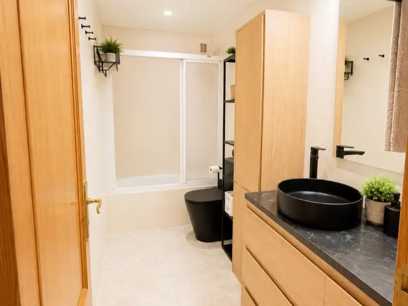 Piso en venta en Carrer de Sureda, 7, La Soledat Nord Baño de Piso en venta en Palma de Mallorca con Aire acondicionado