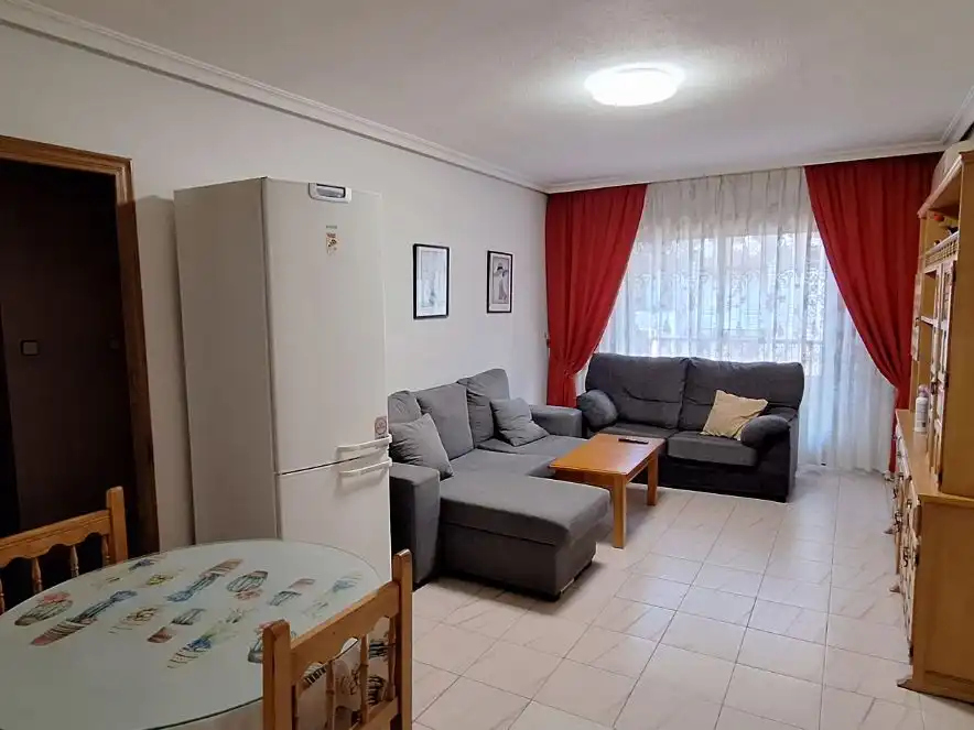 Living room of Flat for rent in Puertollano  with Heating, Furnished and Balcony