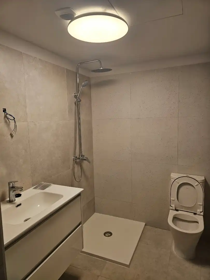 Baño de Apartamento para compartir en Arona con Amueblado