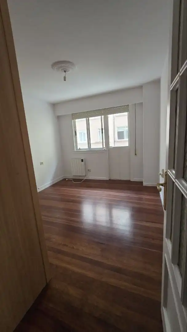Bedroom of Flat for rent in A Coruña Capital   with Heating, Parquet flooring and Oven