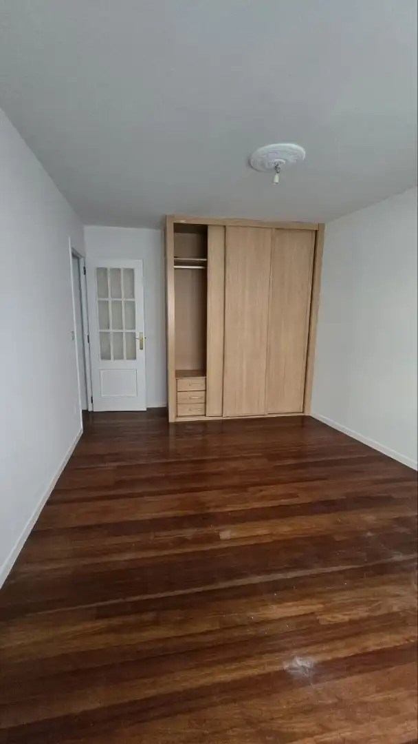 Bedroom of Flat for rent in A Coruña Capital   with Heating, Parquet flooring and Oven