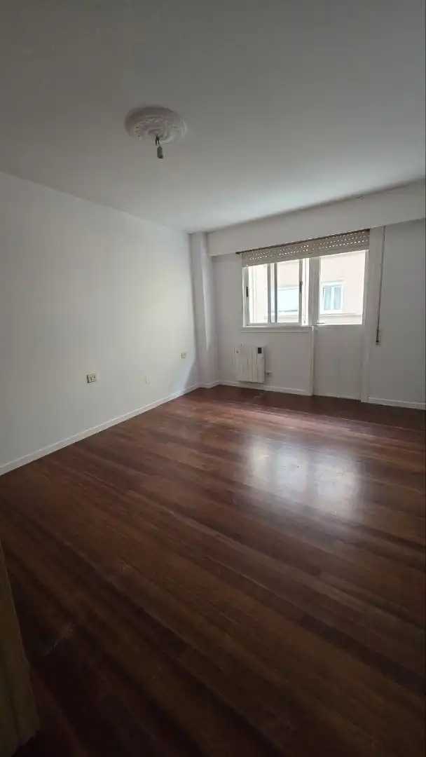 Bedroom of Flat for rent in A Coruña Capital   with Heating, Parquet flooring and Oven