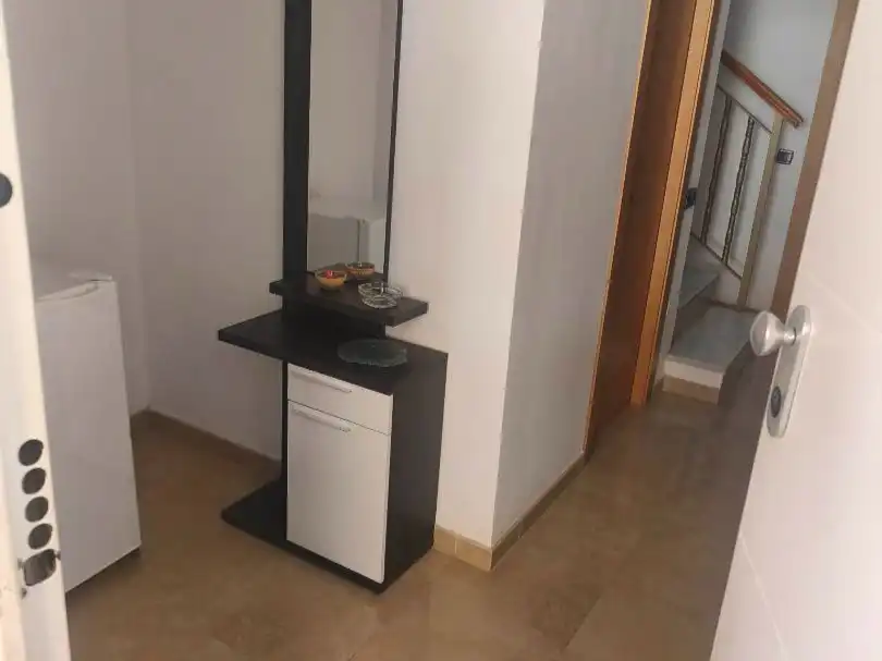 Piso en venta en Calle Mejorana, 23, Nueva Almería - Cortijo Grande - Vega de Acá Habitación de Piso en venta en Almería con Aire acondicionado, Calefacción y Jardín privado
