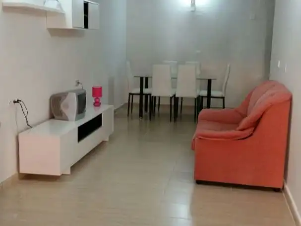 Piso en venta en Calle Mejorana, 23, Nueva Almería - Cortijo Grande - Vega de Acá Sala de estar de Piso en venta en Almería con Aire acondicionado, Calefacción y Jardín privado