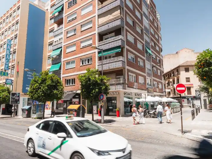 Piso en venta en Calle General Narváez, 3, Camino de Ronda Piso en venta en Calle General Narváez, 3, Camino de Ronda