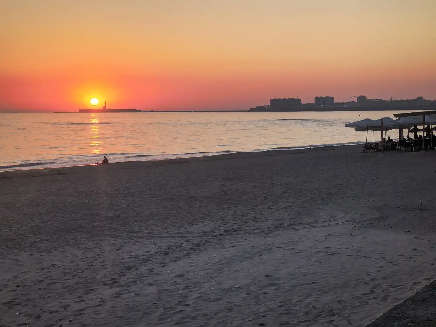 Apartament de lloguer a Calle San Bartolomé, 6, Paseo Marítimo - San José - La Laguna Vista exterior de Apartament de lloguer en Cádiz amb Calefacció, Moblat i Forn