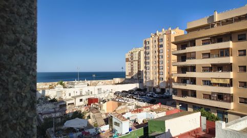 Apartament de lloguer a Calle San Bartolomé, 6, Paseo Marítimo - San José - La Laguna, Cádiz Capital - imatge 5 Foto 5 de Apartament de lloguer a Calle San Bartolomé, 6, Paseo Marítimo - San José - La Laguna, Cádiz Capital