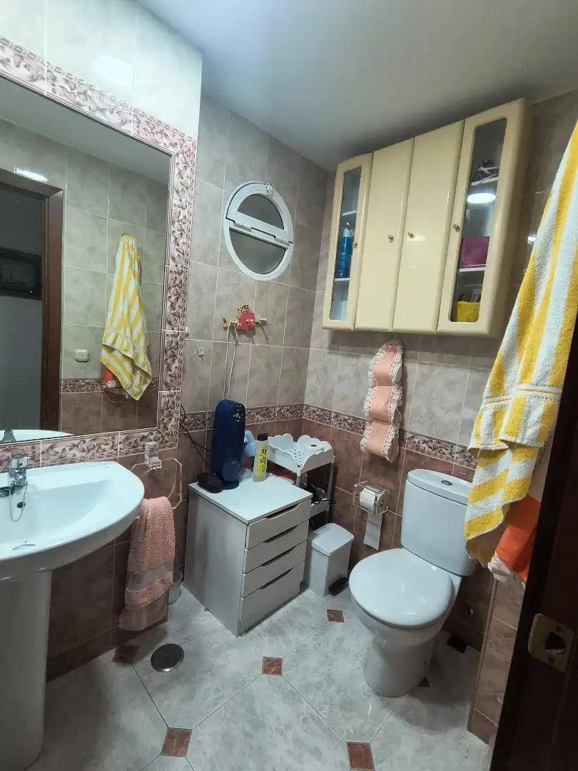 Apartament de lloguer a Calle San Bartolomé, 6, Paseo Marítimo - San José - La Laguna Bany de Apartament de lloguer en Cádiz amb Calefacció, Moblat i Forn