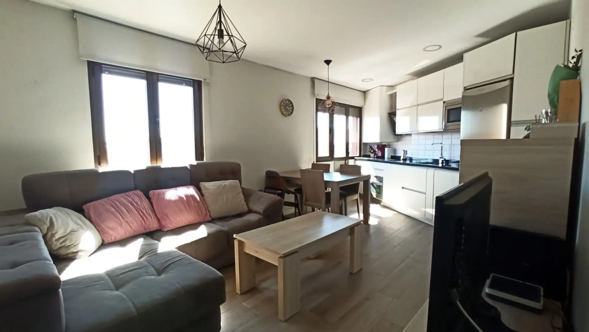 Flat for sale in Avenida de Los Comuneros, 113, Salamanca Capital Living room of Flat for sale in Salamanca Capital with Balcony