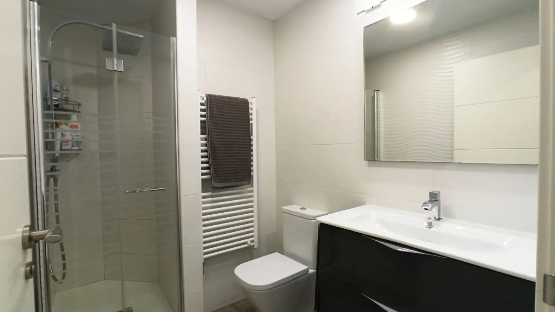 Flat for sale in Avenida de Los Comuneros, 113, Salamanca Capital Bathroom of Flat for sale in Salamanca Capital with Balcony