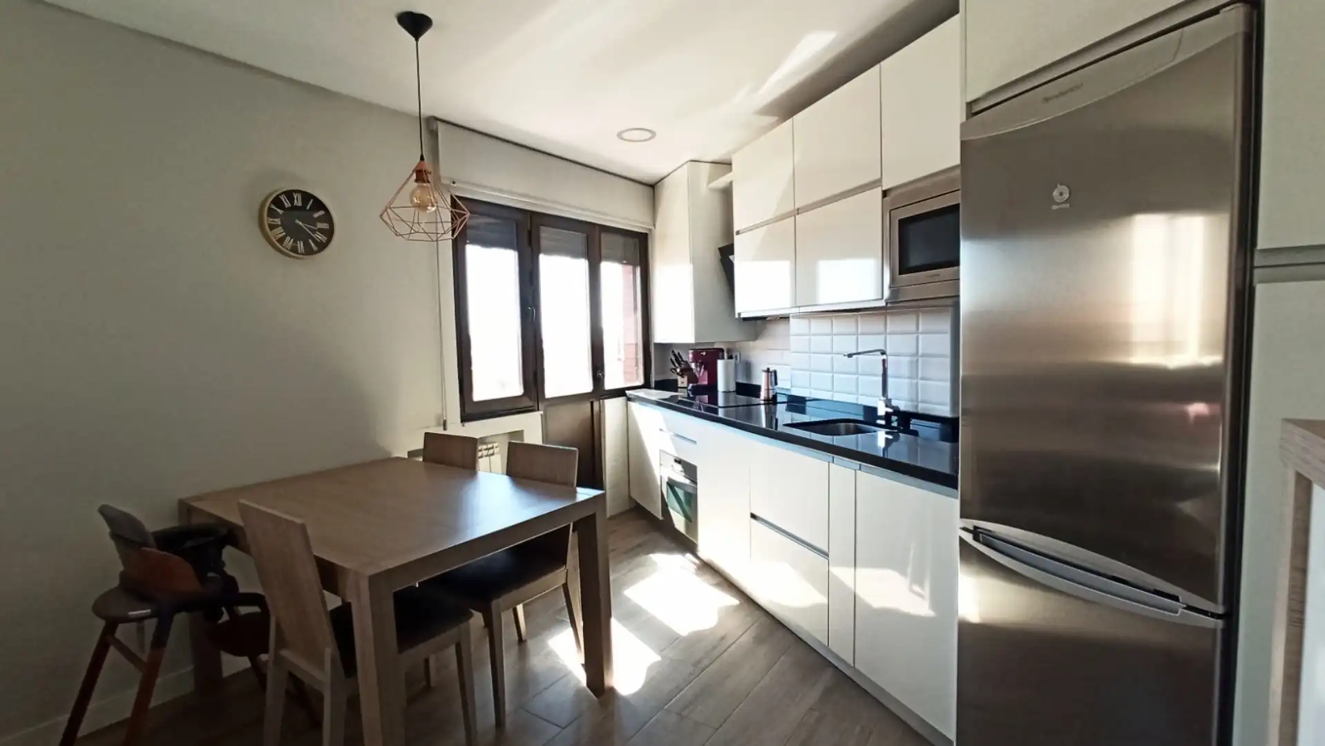 Flat for sale in Avenida de Los Comuneros, 113, Salamanca Capital Kitchen of Flat for sale in Salamanca Capital with Balcony