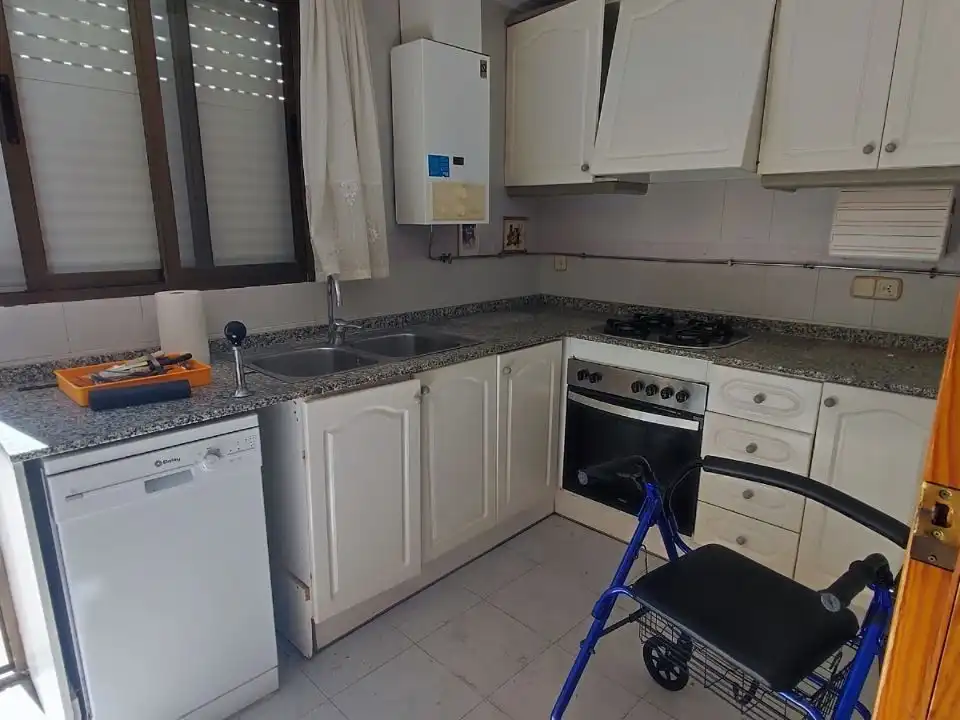 Piso en venta en Carrer Josep Burguera, 35, Sant Antoni Cocina de Piso en venta en Cullera con Aire acondicionado, Terraza y Piscina