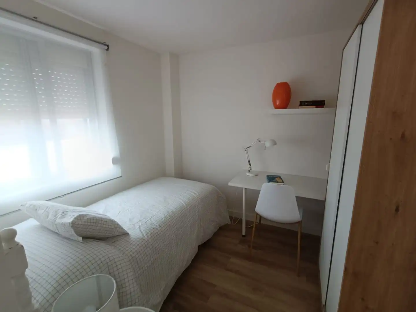 Habitación de Piso para compartir en Palencia con Calefacción, Terraza y Amueblado