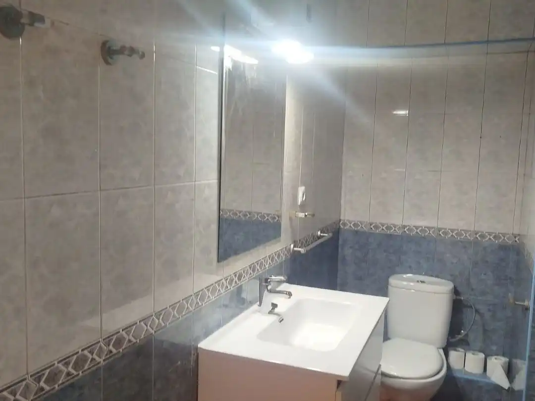 Piso en venta en Carrer d'Albacete, 1, Es Camp Redó Baño de Piso en venta en Palma de Mallorca con Aire acondicionado y Balcón