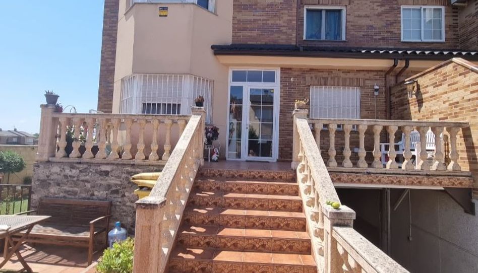 Casa o chalet en venta en Ugena, Toledo - imagen 1 Foto 1 de Casa o chalet en venta en Ugena, Toledo