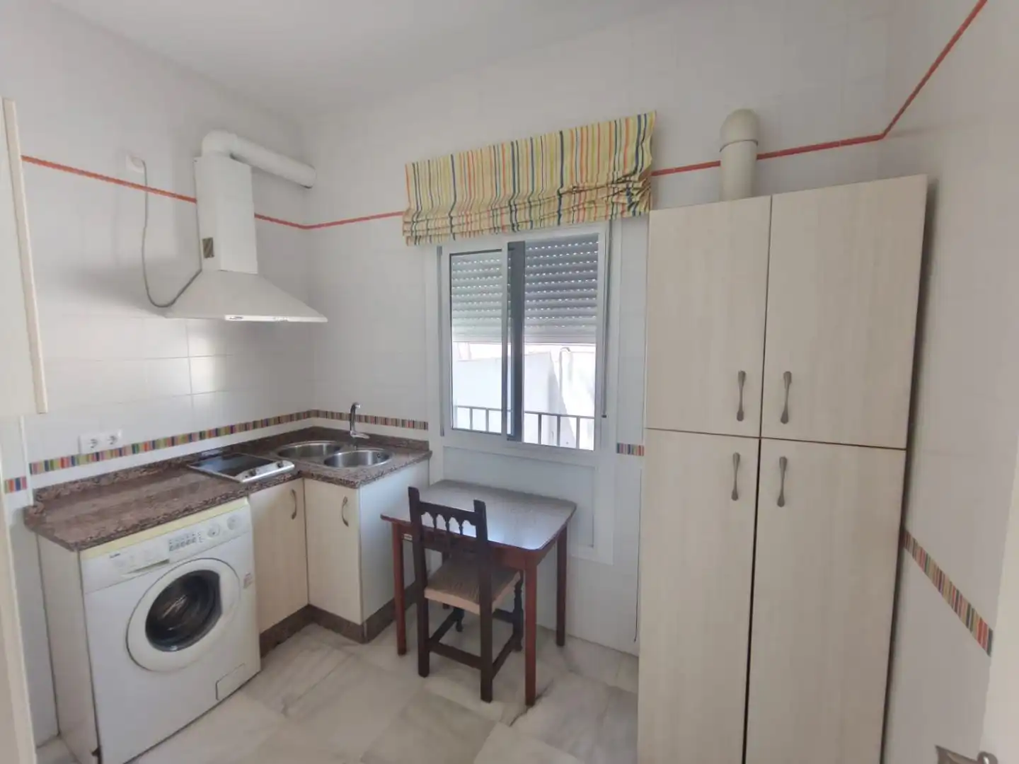 Apartament de lloguer a Calle Hermana Esclava Carmen Fernández, 14, Sanlúcar la Mayor Apartament de lloguer a Calle Hermana Esclava Carmen Fernández, 14, Sanlúcar la Mayor