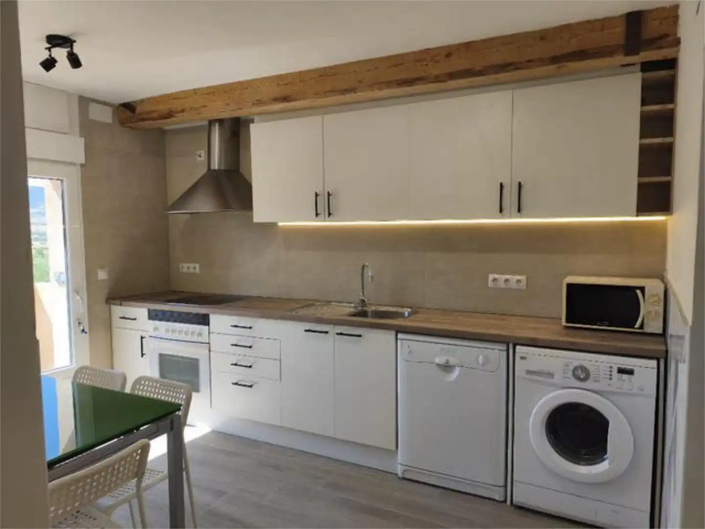 Cuina de Casa o xalet de lloguer en Torrecaballeros
