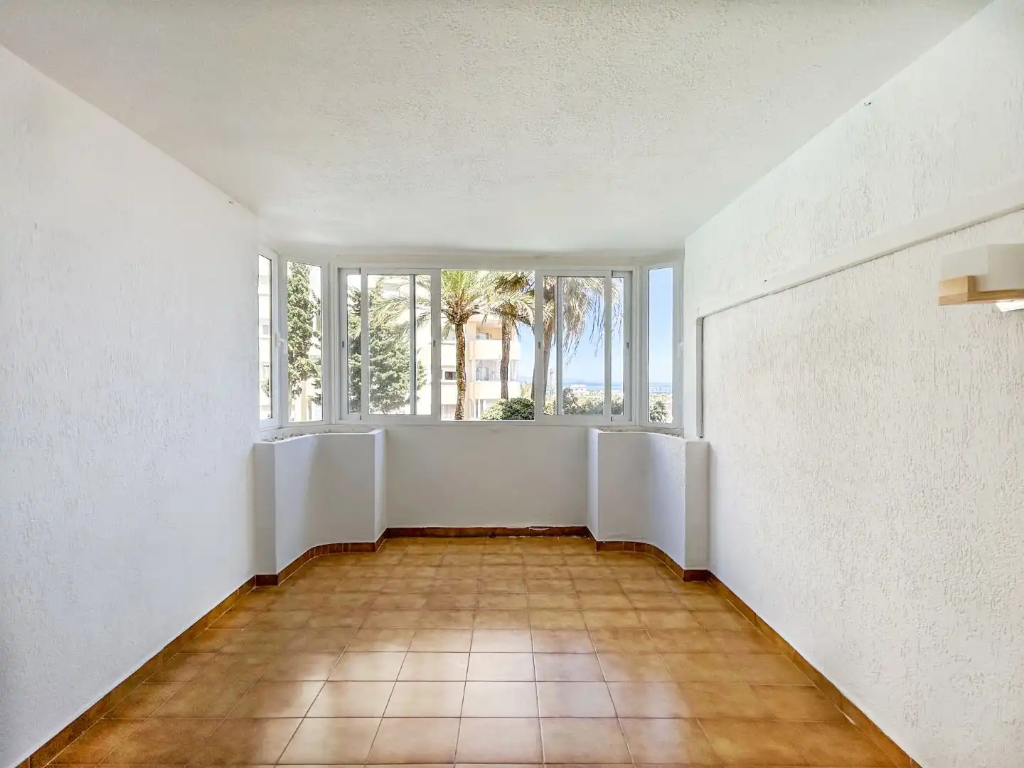Flat for sale in Avenida del Carmen, 29, Puerto de Estepona Bedroom of Flat for sale in Estepona with Air Conditioner, Heating and Terrace
