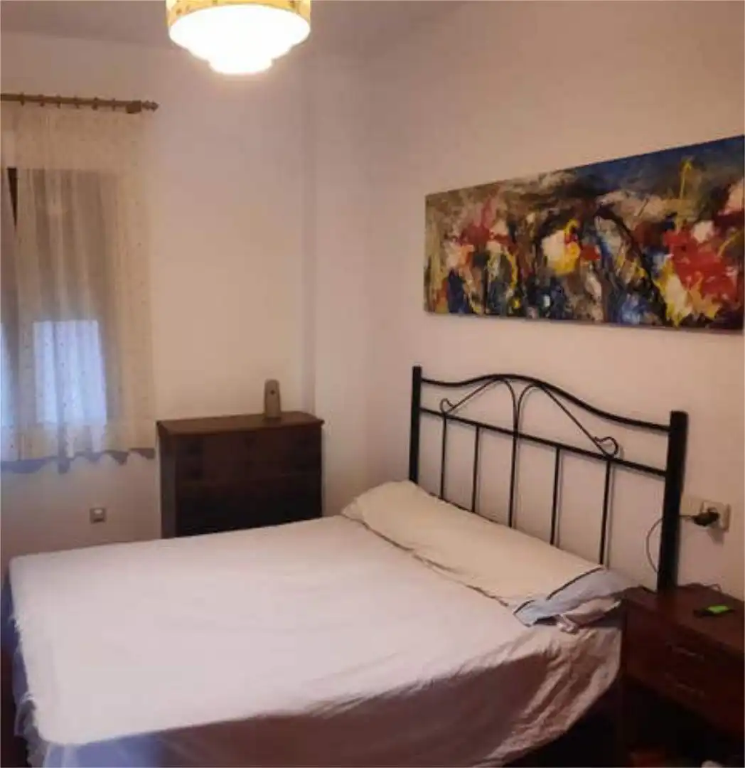 Apartament de lloguer a Villarrobledo Dormitori de Apartament de lloguer en Villarrobledo amb Moblat