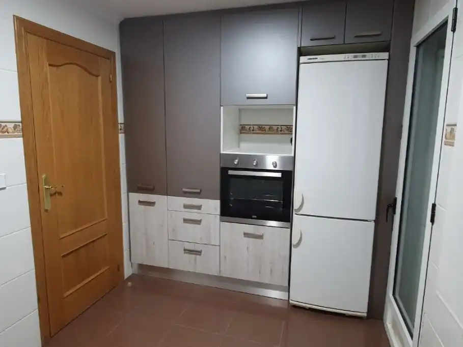 Piso de alquiler en Calle Luis Braille, 1, Centro Cocina de Piso de alquiler en Murcia Capital con Aire acondicionado y Balcón