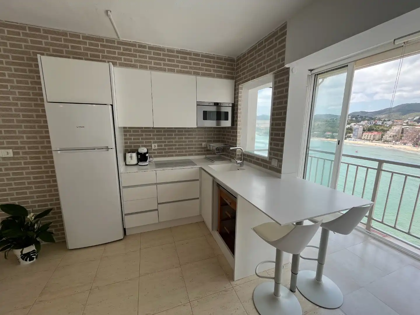 Apartments for sale in Passeig Marítim de la Concha, 6, Playa de la Concha Kitchen of Apartments for sale in Oropesa del Mar / Orpesa with Swimming Pool