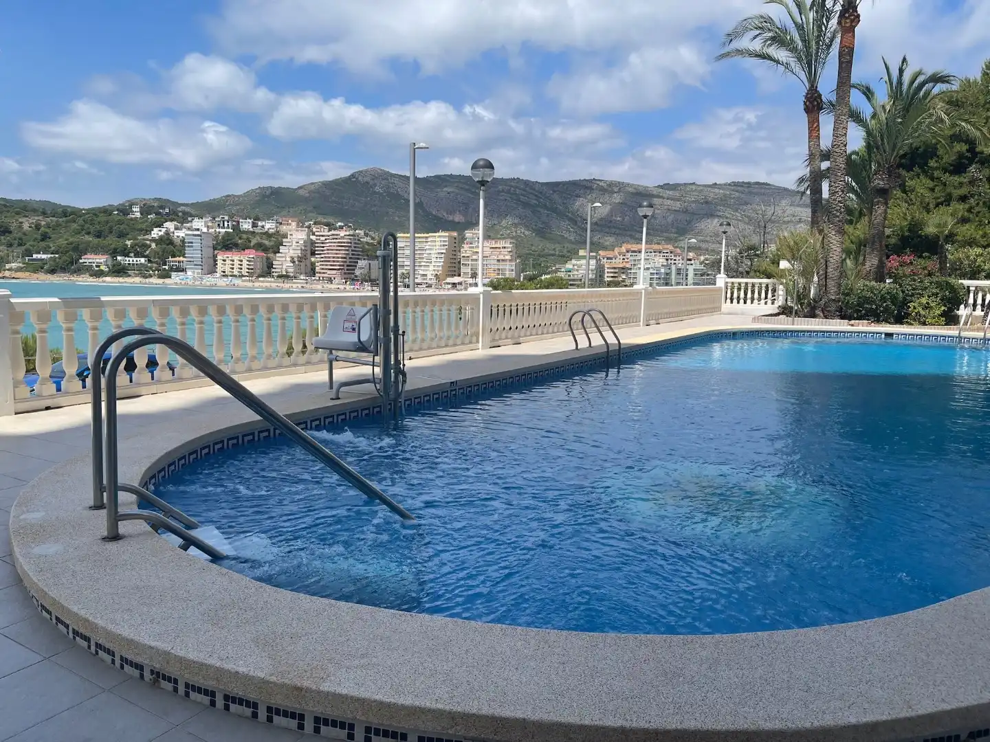 Apartments for sale in Passeig Marítim de la Concha, 6, Playa de la Concha Swimming pool of Apartments for sale in Oropesa del Mar / Orpesa with Swimming Pool