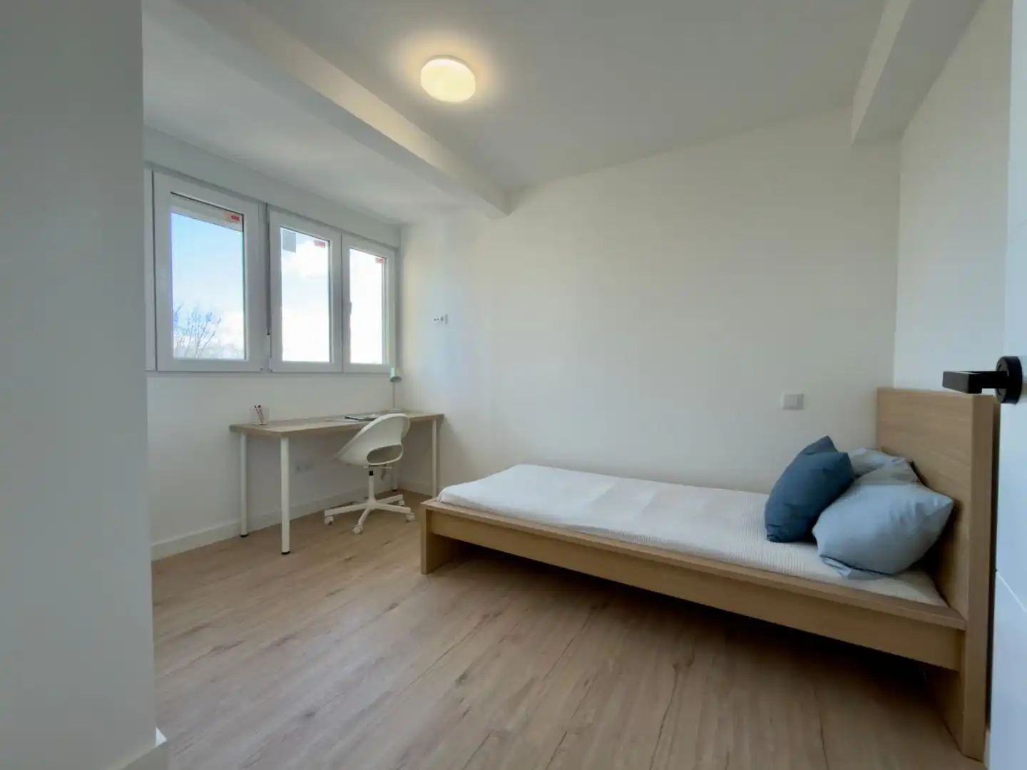 Piso en venta en Calle de Mota del Cuervo, 29, Canillas Habitación de Piso en venta en Madrid con Aire acondicionado, Calefacción y Terraza