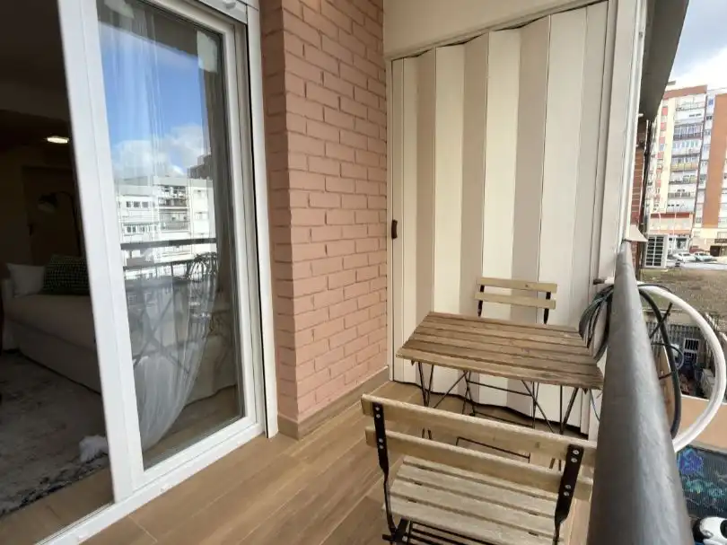 Piso en venta en Calle de Mota del Cuervo, 29, Canillas Terraza de Piso en venta en Madrid con Aire acondicionado, Calefacción y Terraza